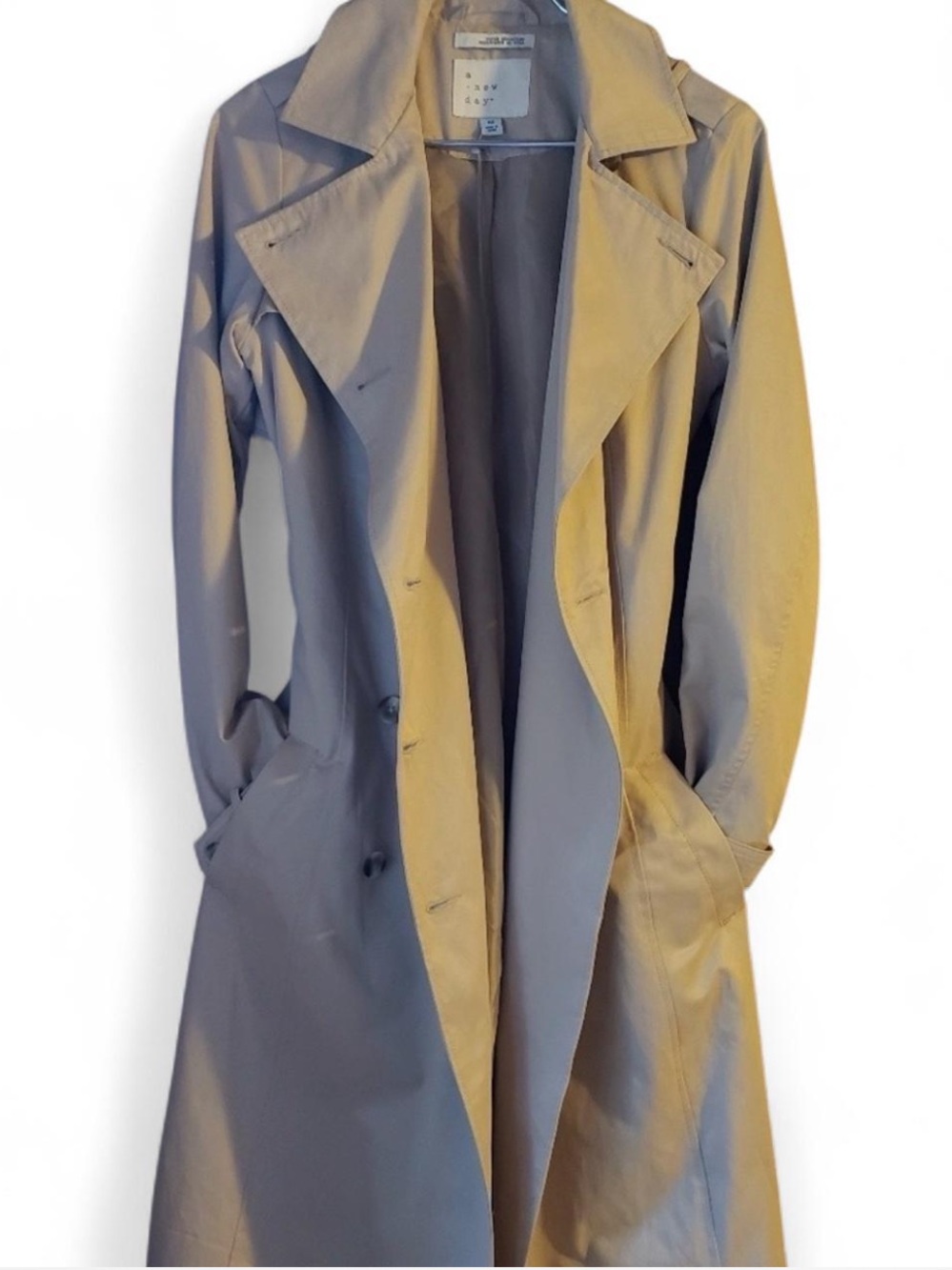 Water Resistant Tan Trench - Picture 3 of 8